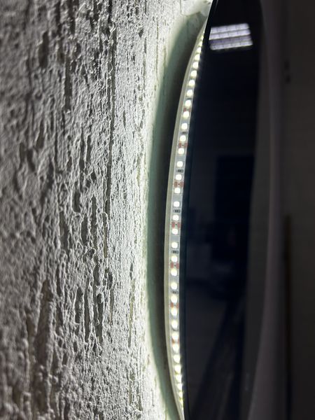 Кругле дзеркало з підсвіткою 550 мм Led 2 С фото