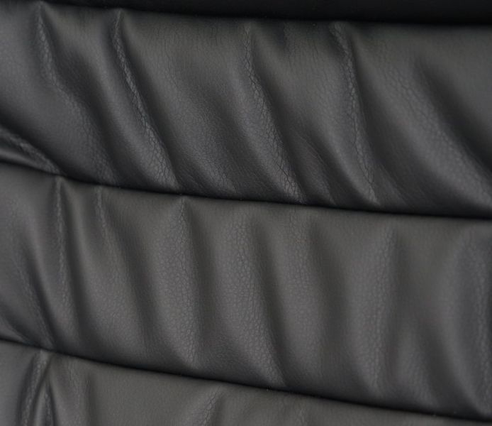 Кресло конференционное АКЛАС Валенсия CF (XY-7004G-1) Черный (PU Black) 161482 фото