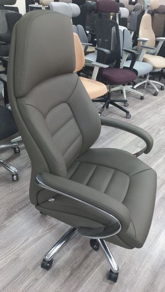 Кресло руководителя F181 DGL  серое кожаное  01184 фото